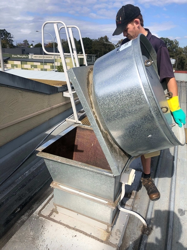 Commercial Kitchen Cleaning Brisbane 0044